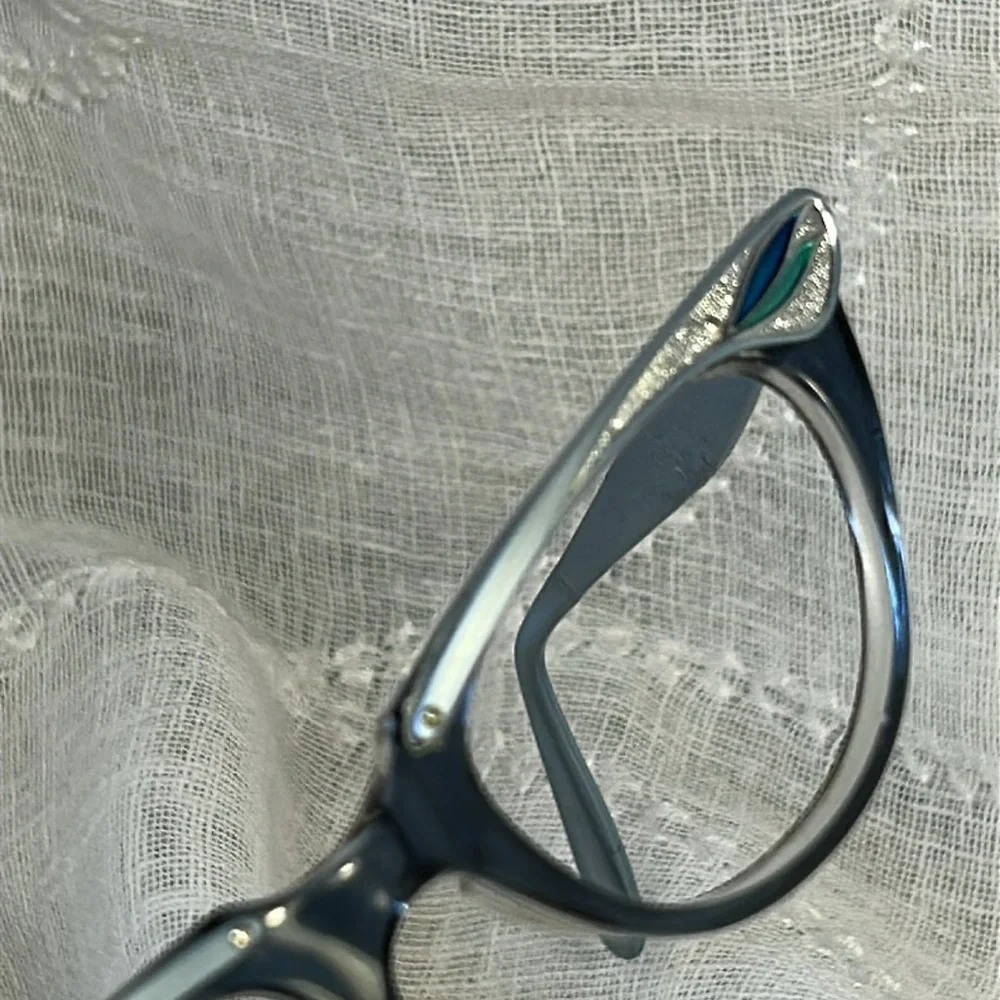 Original Vintage 50s 60s aluminum frames cat eyes